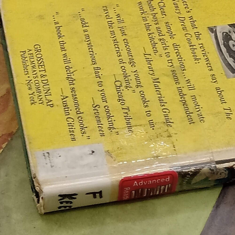 NANCY DREW Yellow Book #28 The Clue Of The Black Keys LIBRARY Rough Condition - Picture 8 of 15